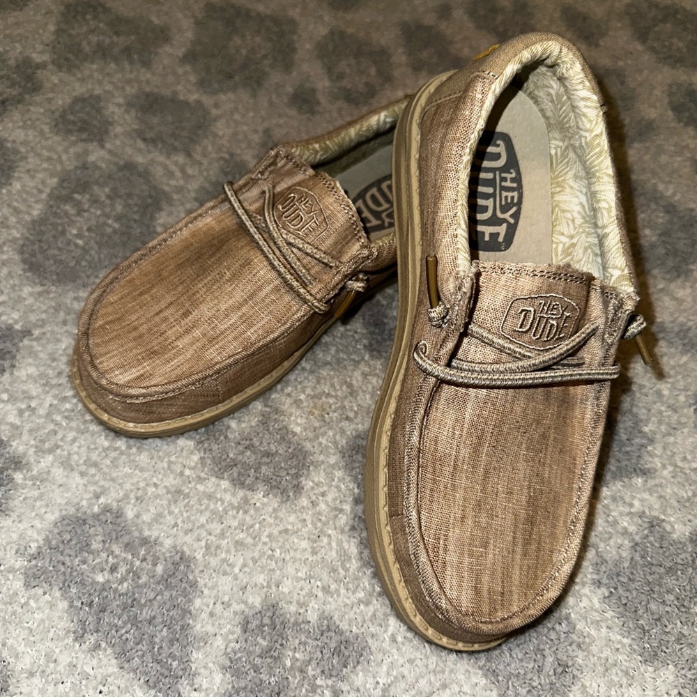 Hey Dude Kid’s Casual Tan/Khaki Shoes